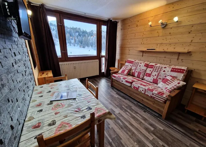 Апартаменты Le France - 4 Personnes Plagne Centre Mae-6321 *